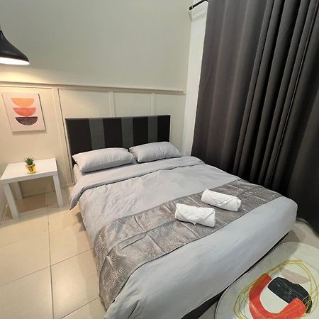 Demuji 4Br 10Pax 3Min To Ecm Kcm, Ps4 Villa Kuantan Eksteriør billede